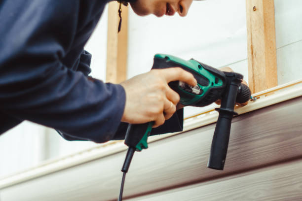 Best Custom Trim and Detailing for Siding  in Broussard, LA